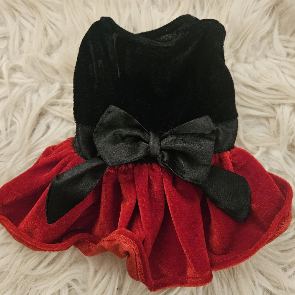 Zack & Zoey Red Velvet Holiday Dog Dress – XX-Small